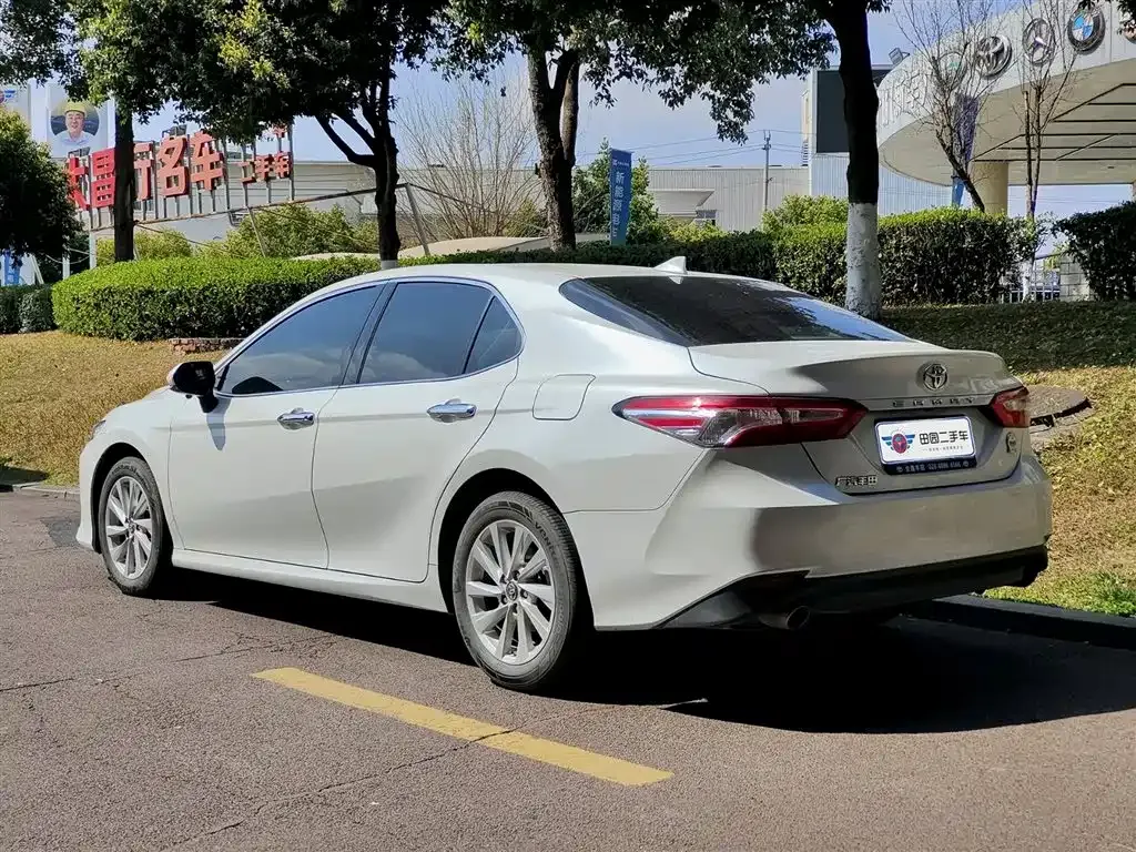 Toyota Camry 2023 из CN, фото 4