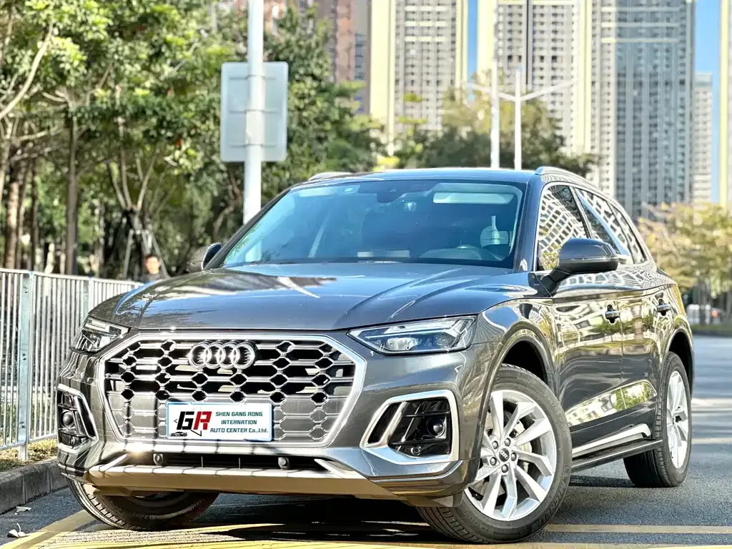 Audi Q5L 2021 из CN, фото 1