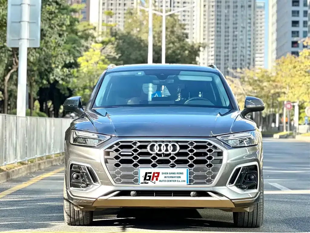 Audi Q5L 2021 из CN, фото 5