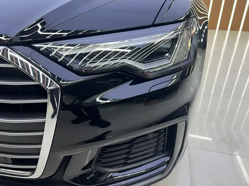 Audi A6L 2022 из CN, фото 6