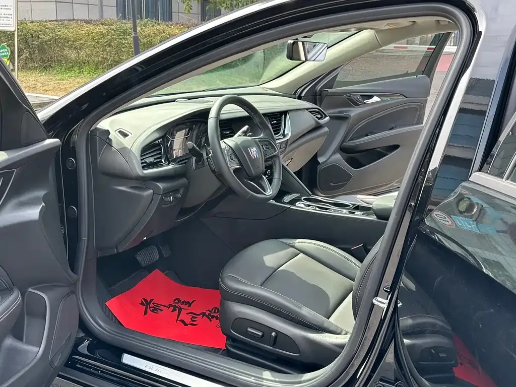 Buick Regal — фото 10