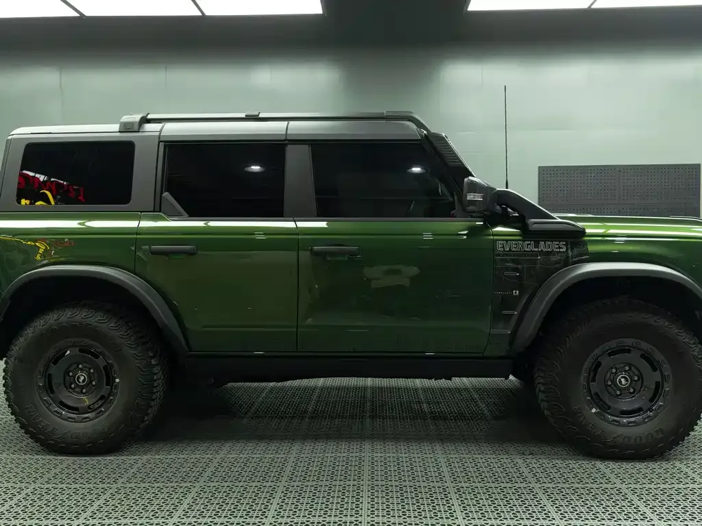 Ford Bronco 2024 из CN, фото 8