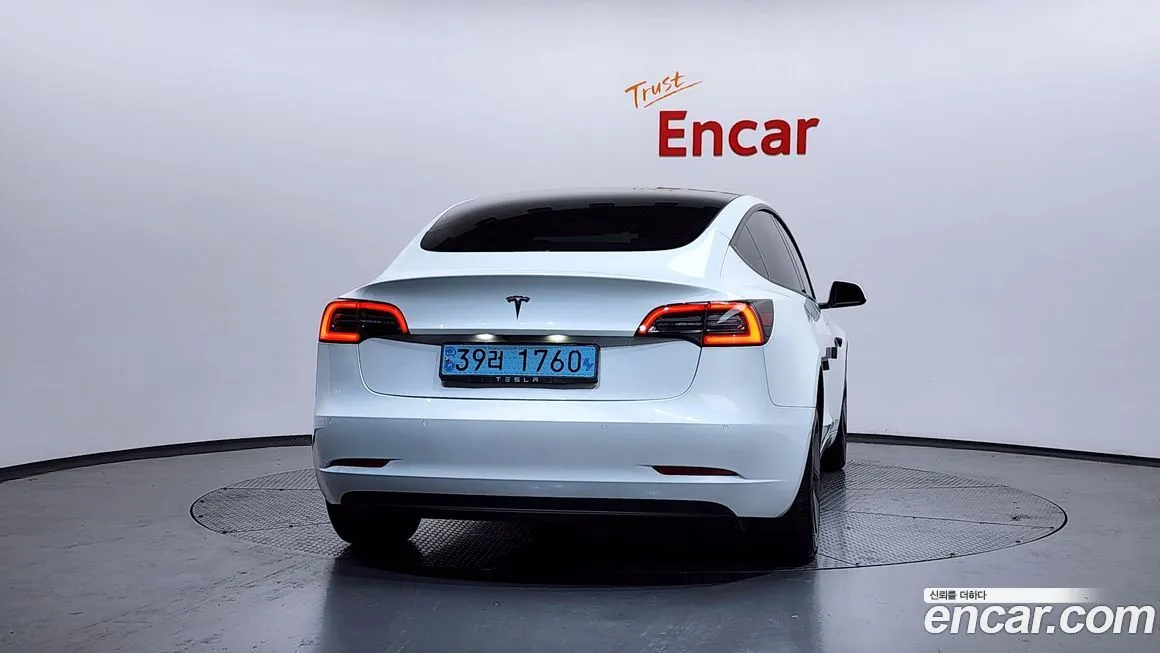 Tesla Model 3 2022 из KR, фото 4