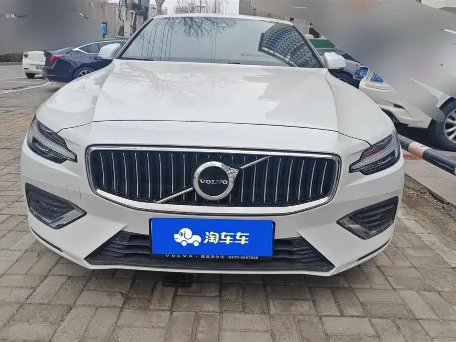 Volvo S60 2024 из CN, фото 10