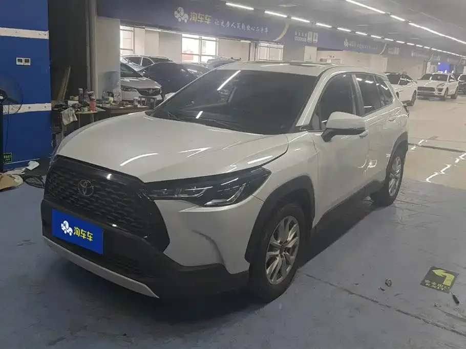 Toyota Corolla Cross 2022 из CN, фото 1