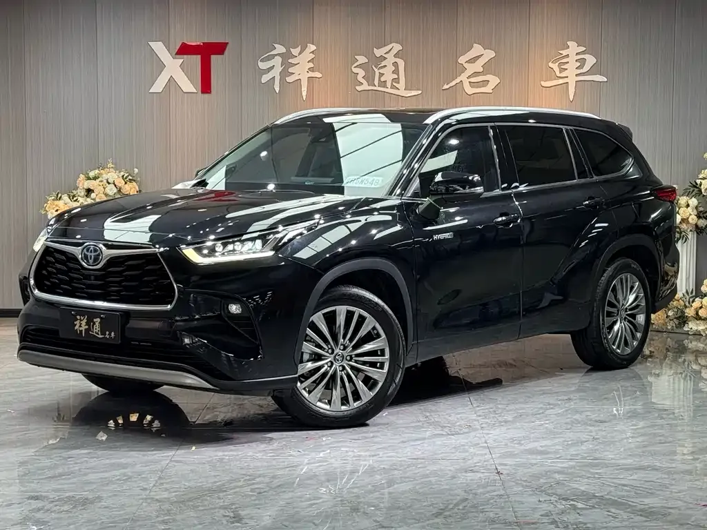 Toyota Highlander 2022 из CN, фото 1