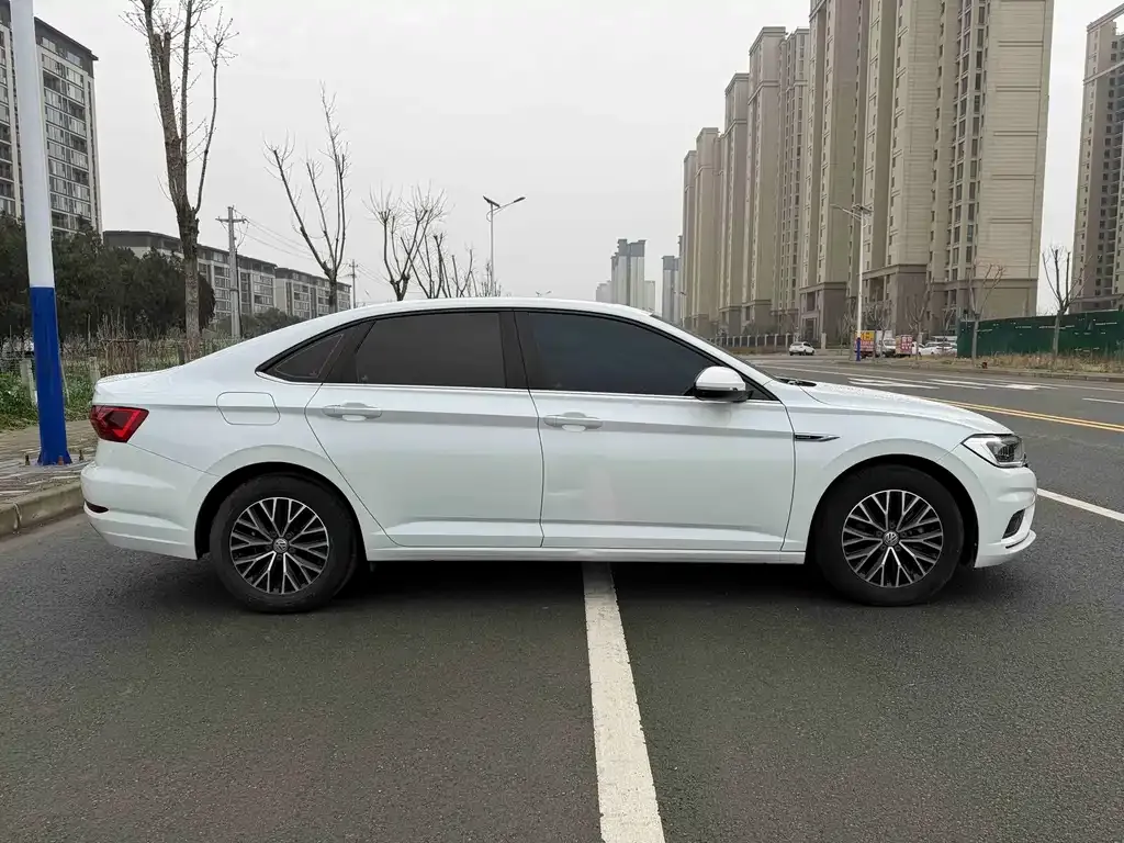 Volkswagen Sagitar 2021 из CN, фото 2