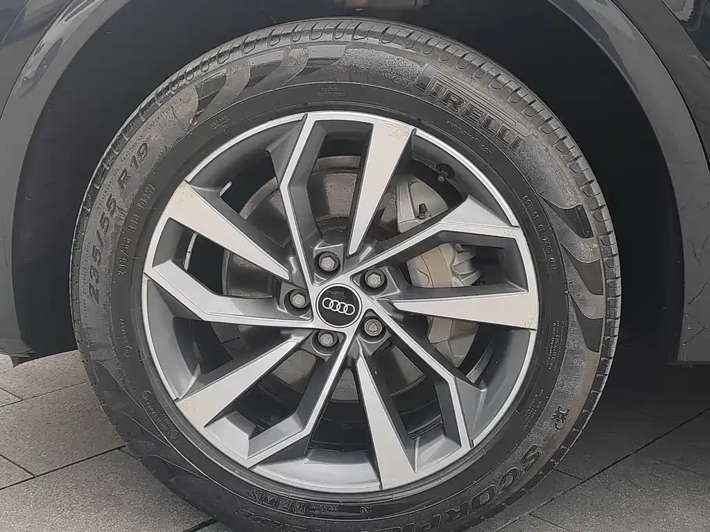 Audi Q5L 2023 из CN, фото 6