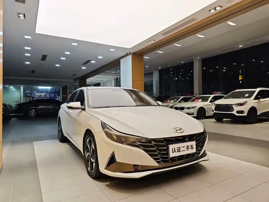 Hyundai Elantra 2023 из CN, фото 8