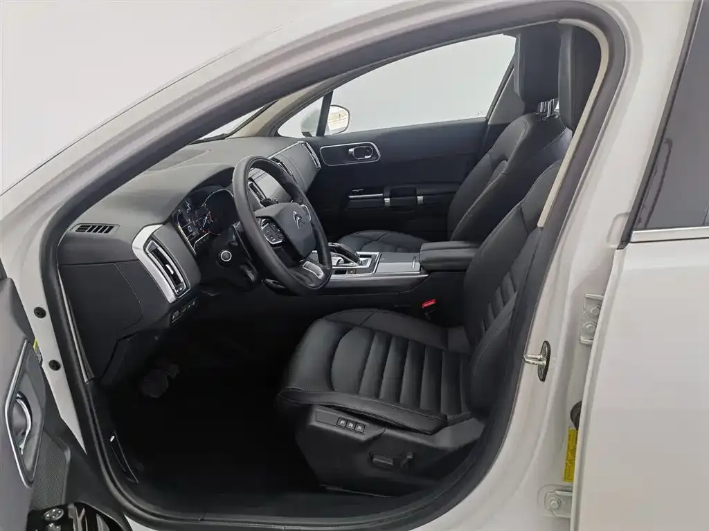 Citroen C6 2023 из CN, фото 8