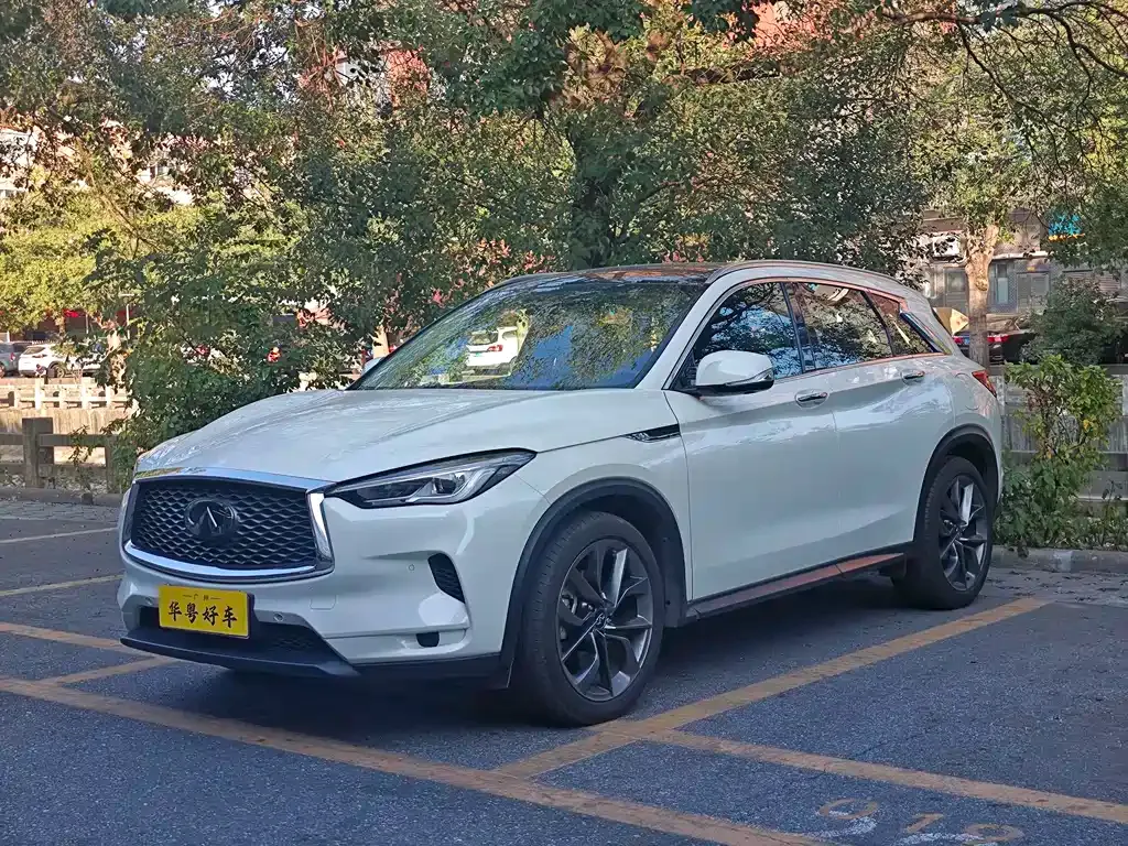 Infiniti QX50 2024 из CN, фото 1