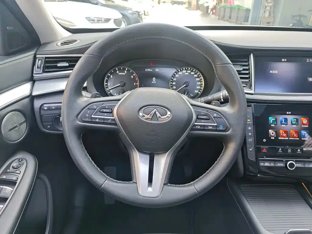 Infiniti QX50 2024 из CN, фото 3