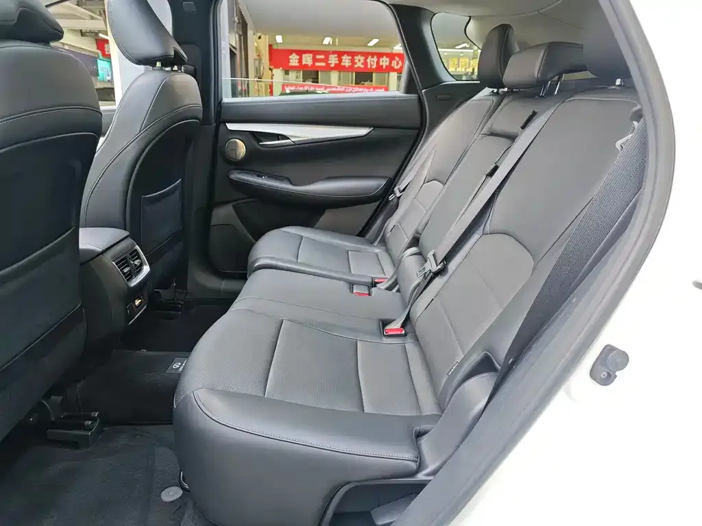 Infiniti QX50 2024 из CN, фото 7