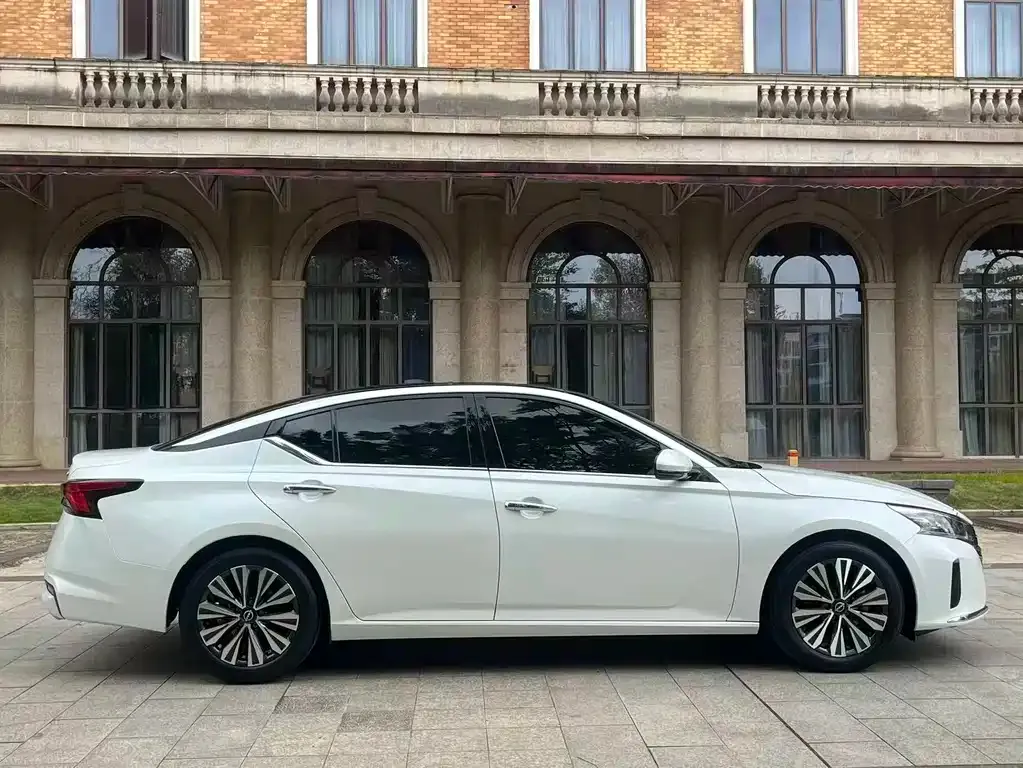 Nissan Teana 2024 из CN, фото 6