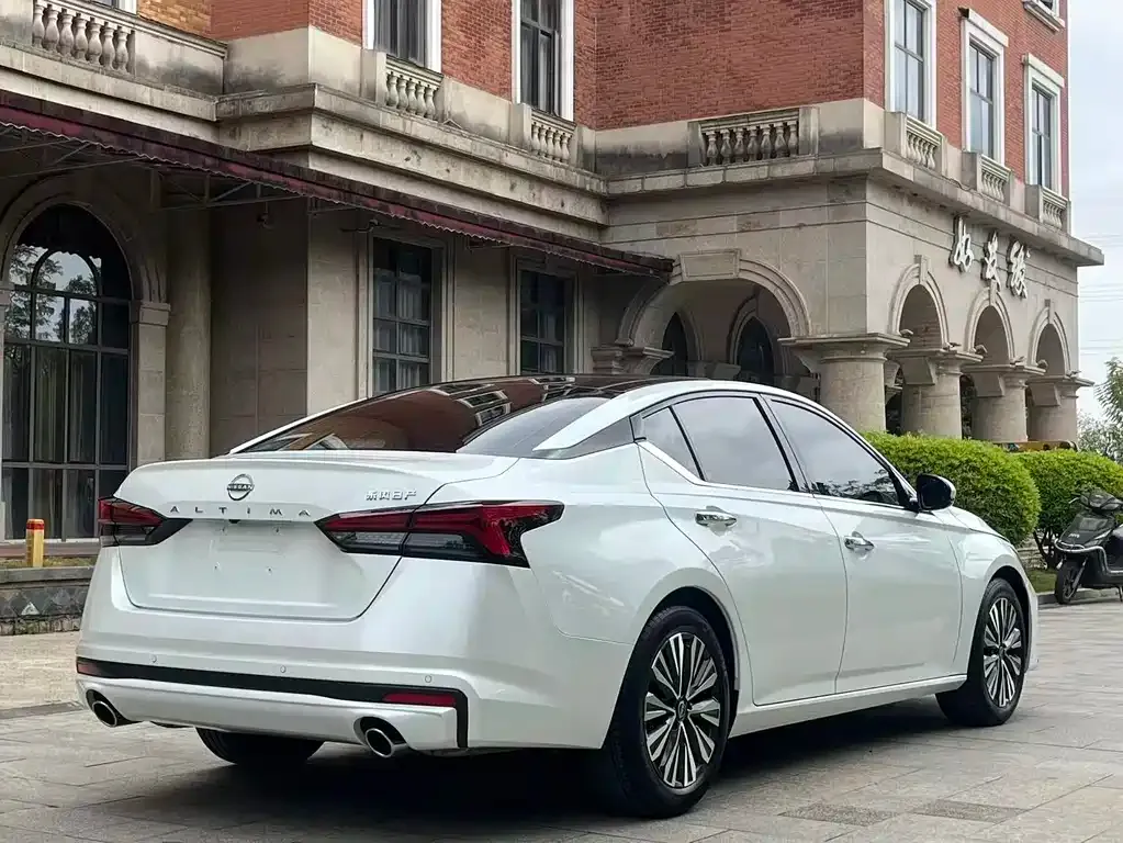 Nissan Teana 2024 из CN, фото 9