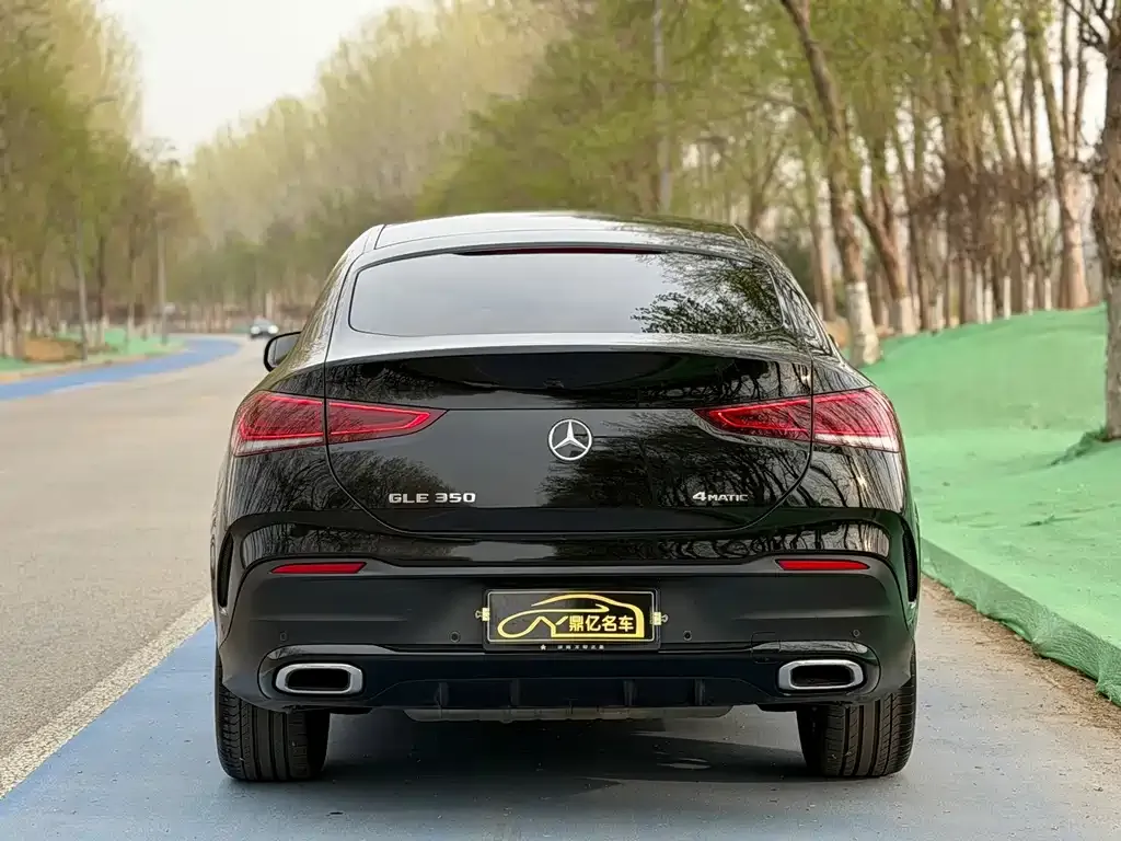 Mercedes-Benz GLE Coupe 2023 из CN, фото 2