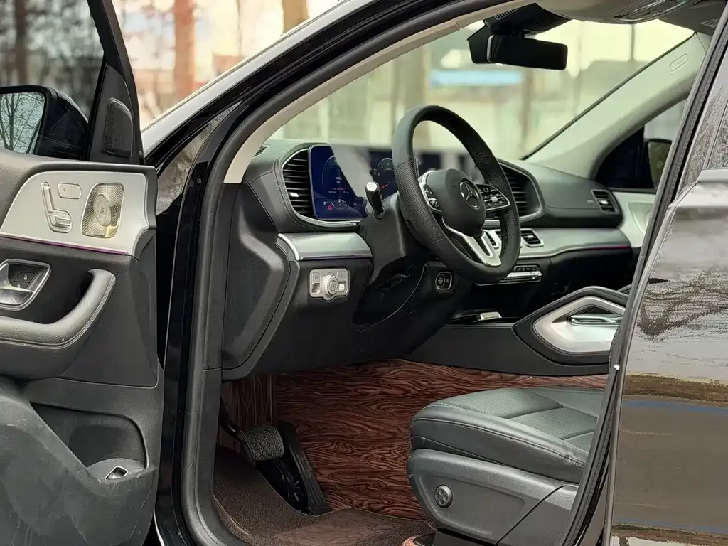 Mercedes-Benz GLE Coupe 2023 из CN, фото 5