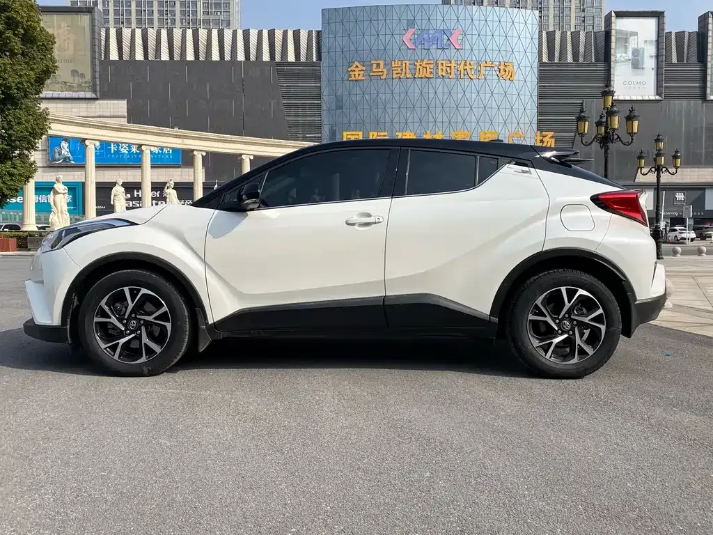 Toyota C-HR 2021 из CN, фото 8