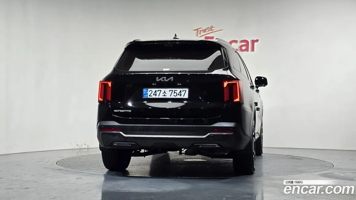 Kia Sorento — фото 3