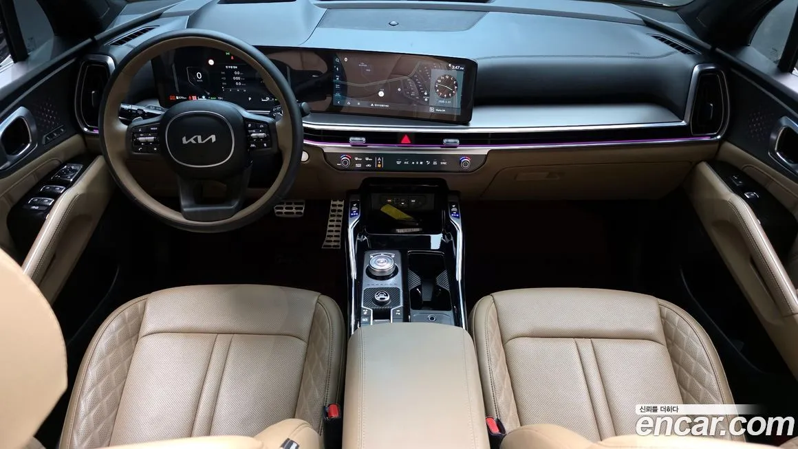 Kia Sorento — фото 10