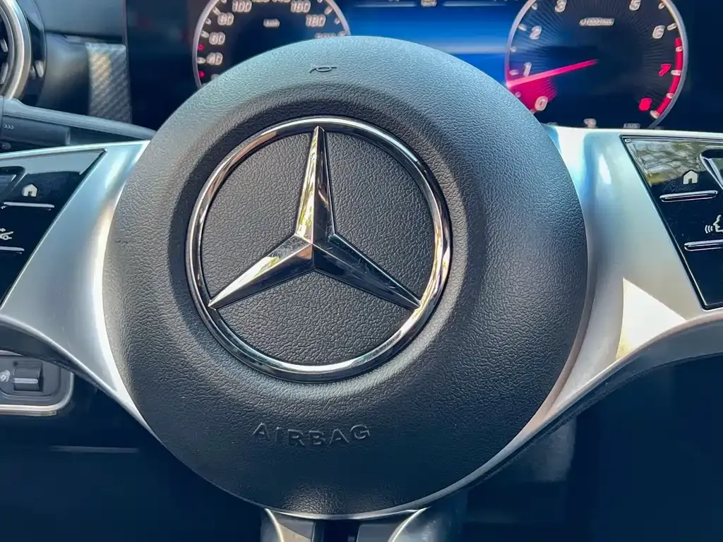 Mercedes-Benz A-Class — фото 3