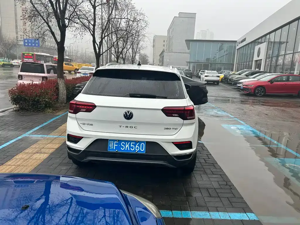 Volkswagen T-Roc 2022 из CN, фото 7