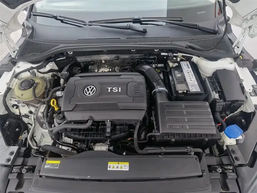 Volkswagen CC — фото 6