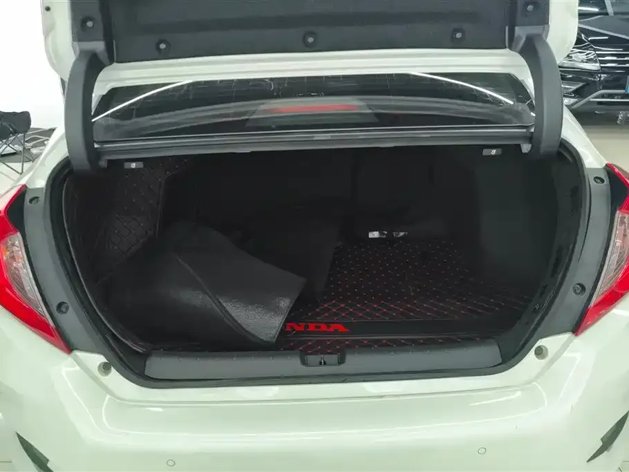 Honda Civic — фото 3