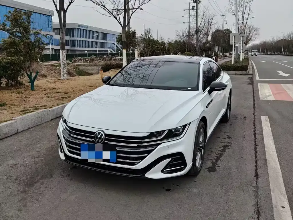 Volkswagen CC 2022 из CN, фото 1