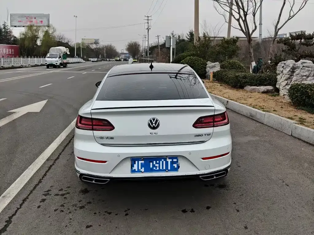 Volkswagen CC 2022 из CN, фото 3