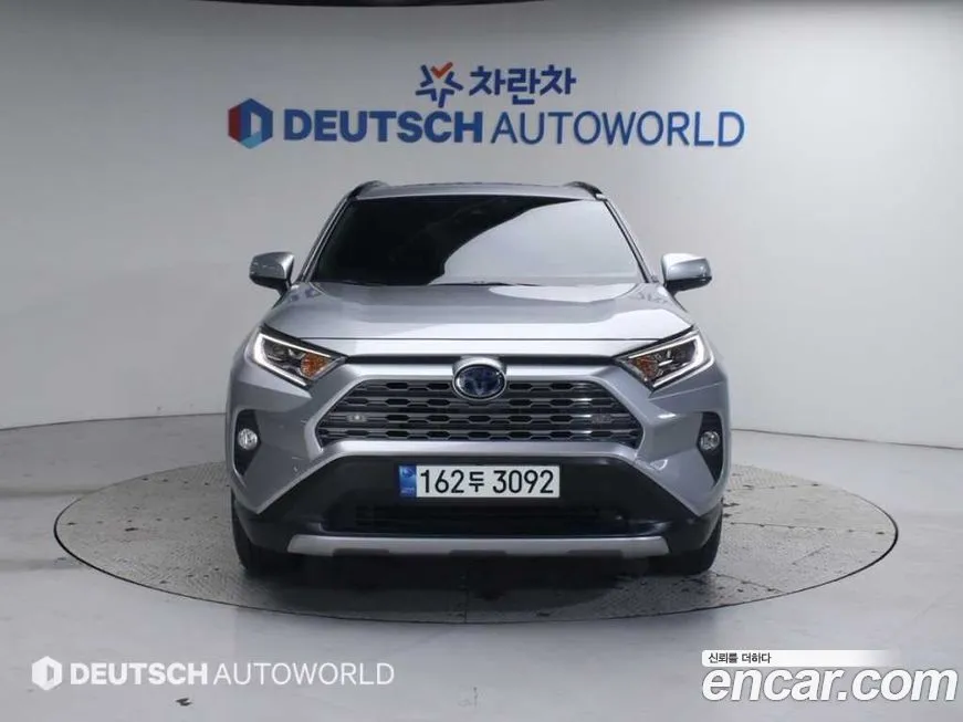 Toyota RAV4 2021 из KR, фото 3