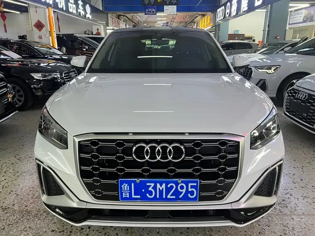 Audi Q2L 2022 из CN, фото 6