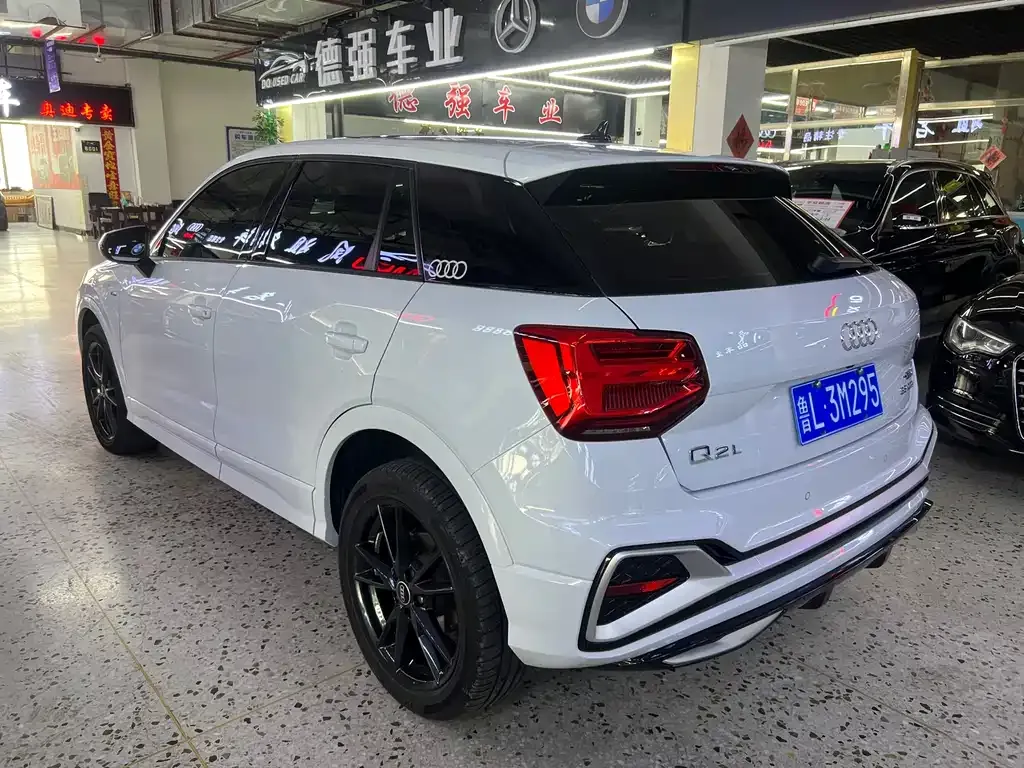 Audi Q2L 2022 из CN, фото 4