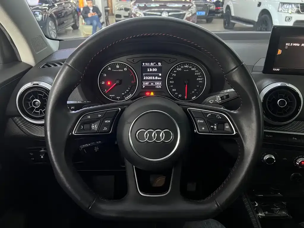 Audi Q2L 2022 из CN, фото 9