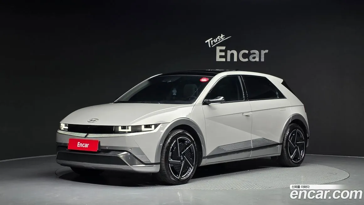 Hyundai Ioniq5 — фото 1