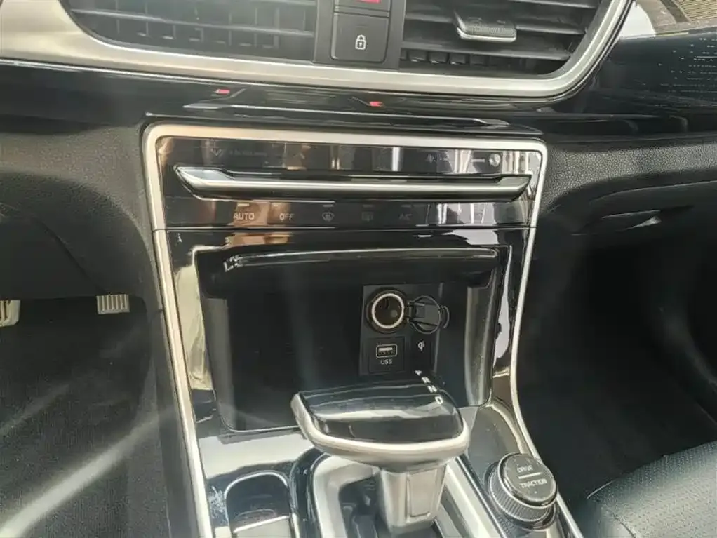 Kia KX3 — фото 10
