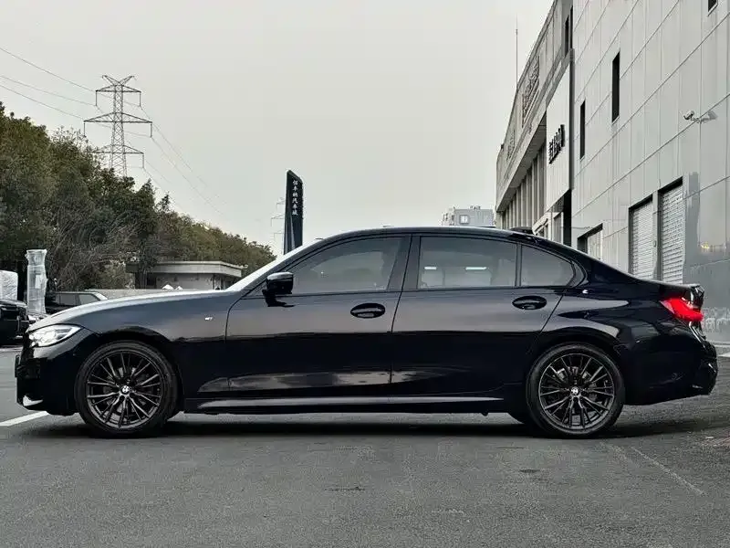BMW 3 Series 2021 из CN, фото 9