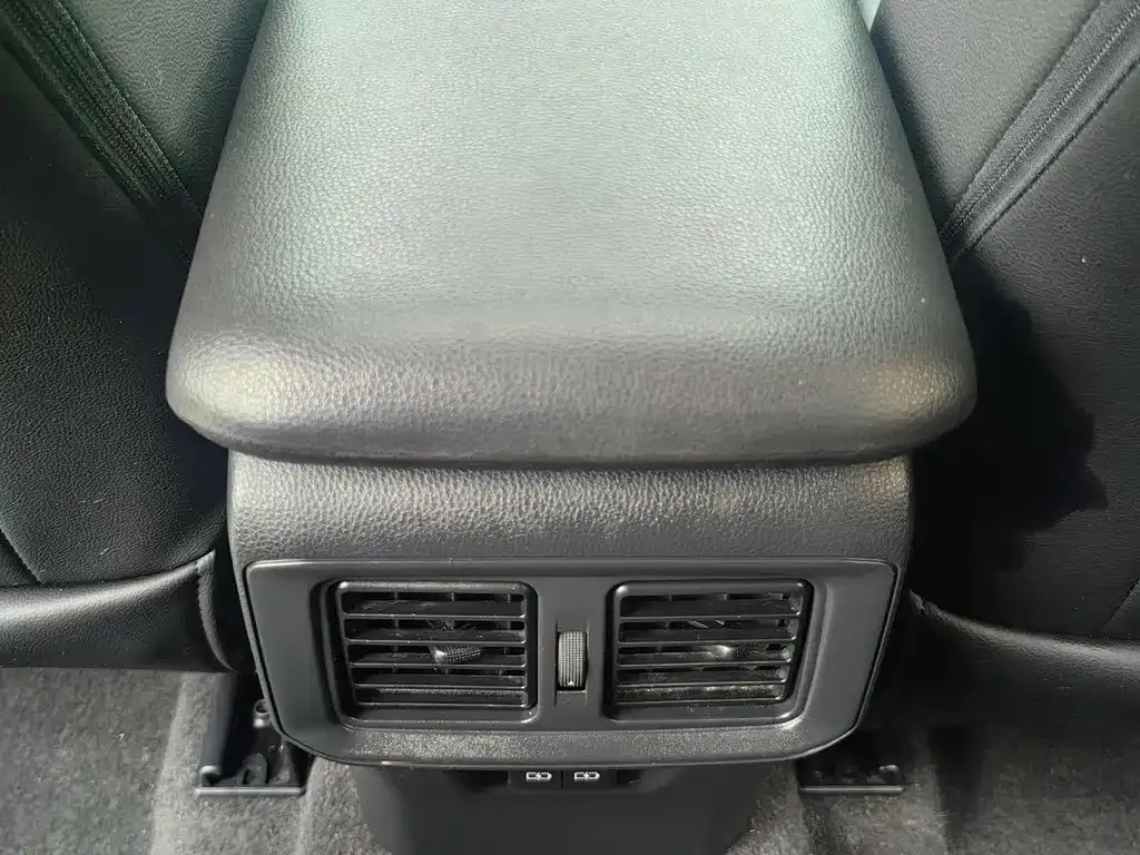 Toyota RAV4 2022 из CN, фото 7