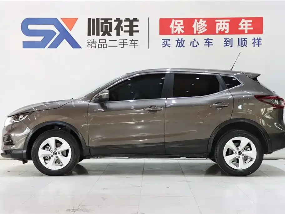 Nissan Qashqai — фото 8