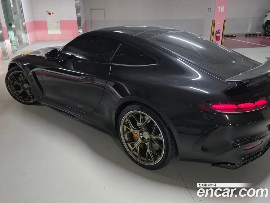 Mercedes-Benz AMG GT 2025 из KR, фото 1