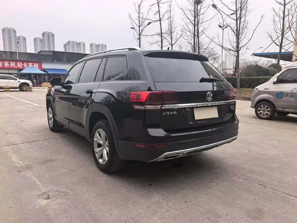 Volkswagen Teramont 2021 из CN, фото 7