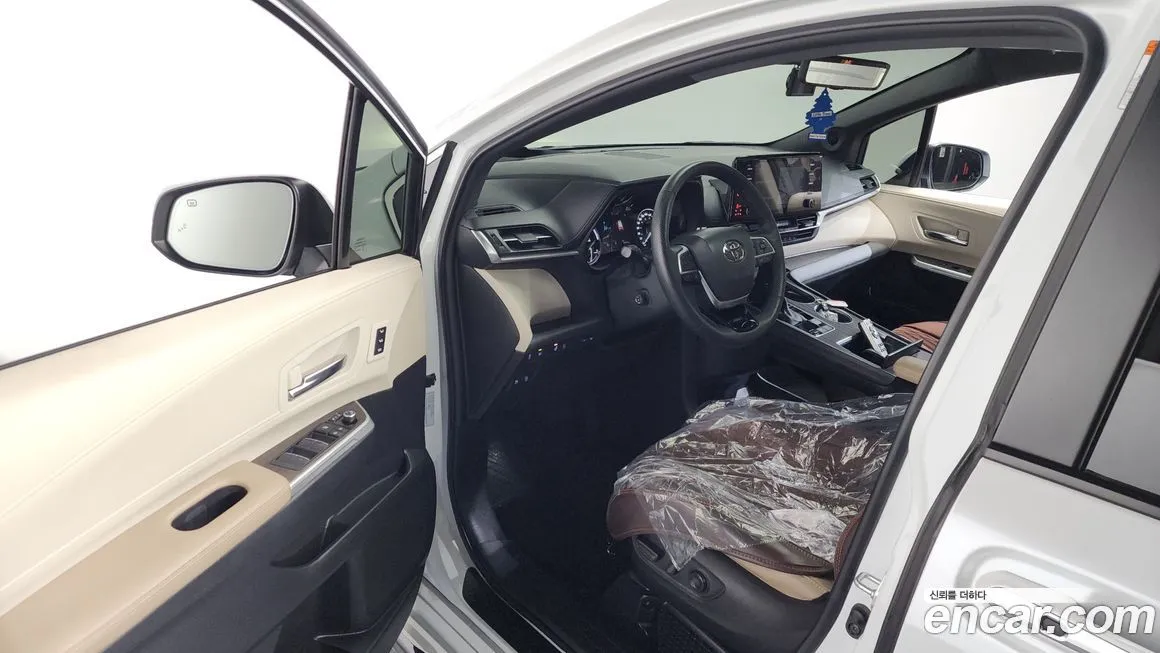 Toyota Sienna 2023 из KR, фото 10