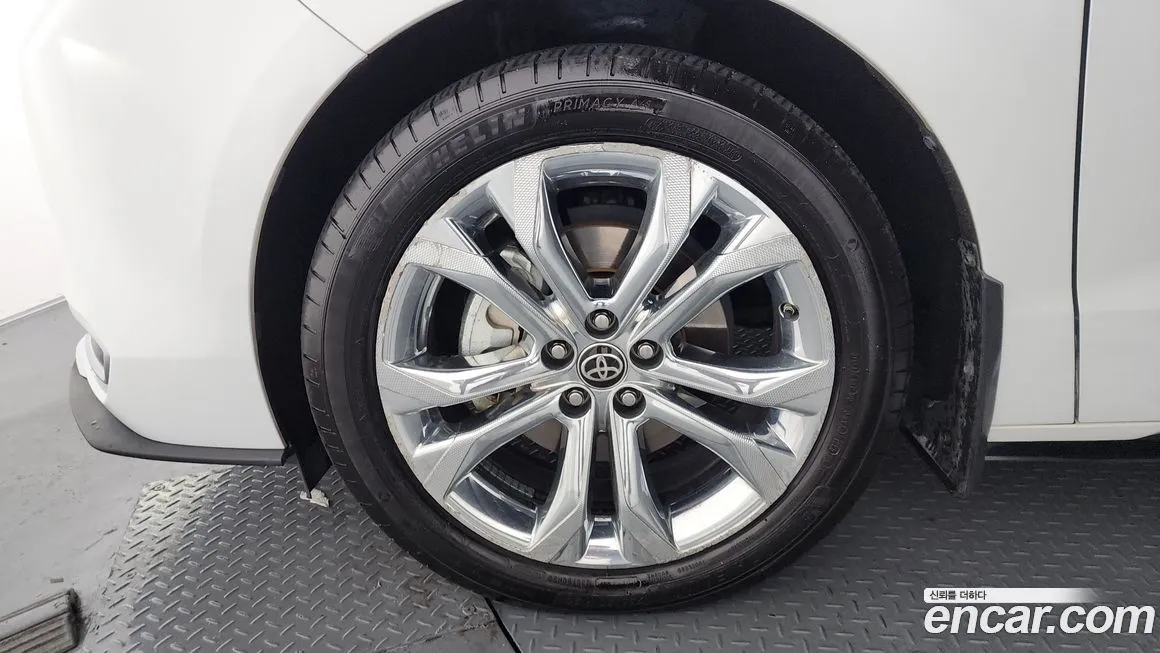 Toyota Sienna 2023 из KR, фото 9