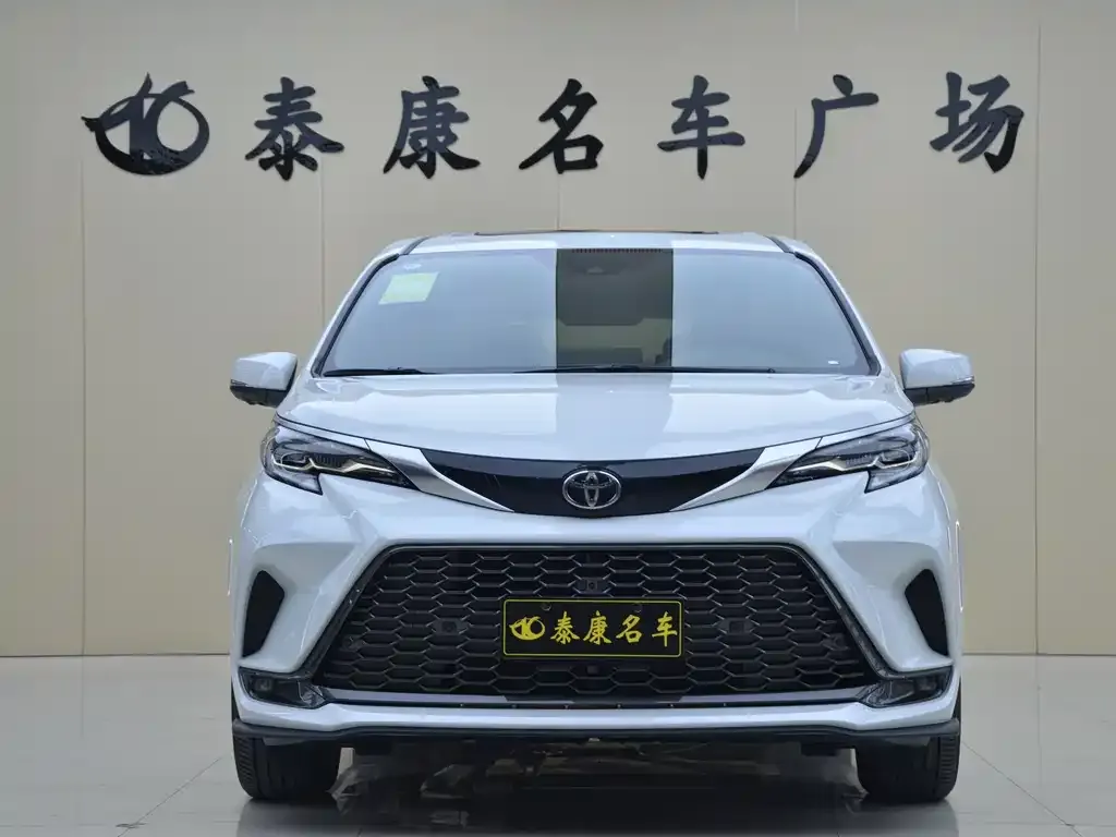 Toyota Granvia 2026 из CN, фото 4