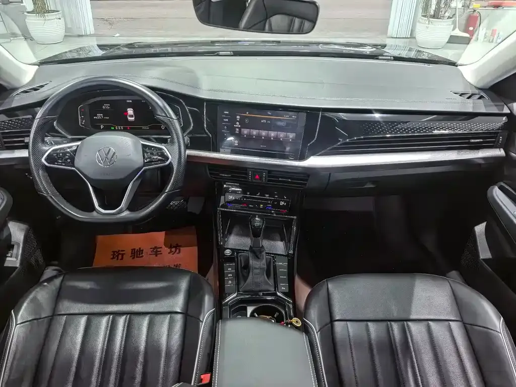 Volkswagen Passat — фото 6