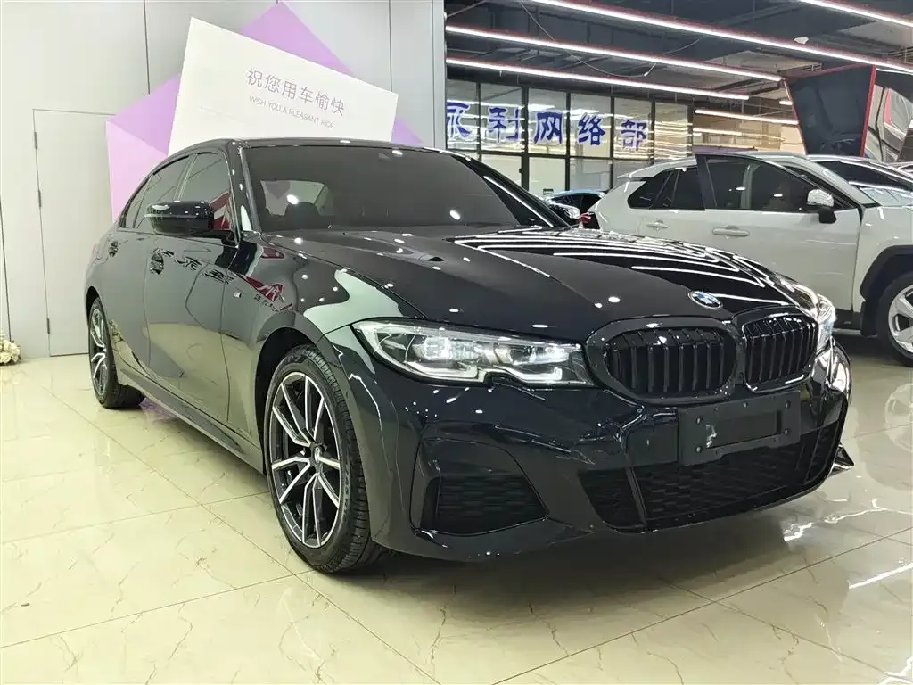 BMW 3 Series 2021 из CN, фото 3