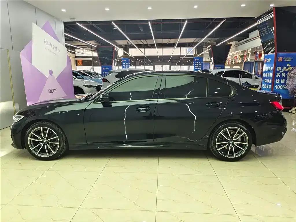 BMW 3 Series 2021 из CN, фото 8
