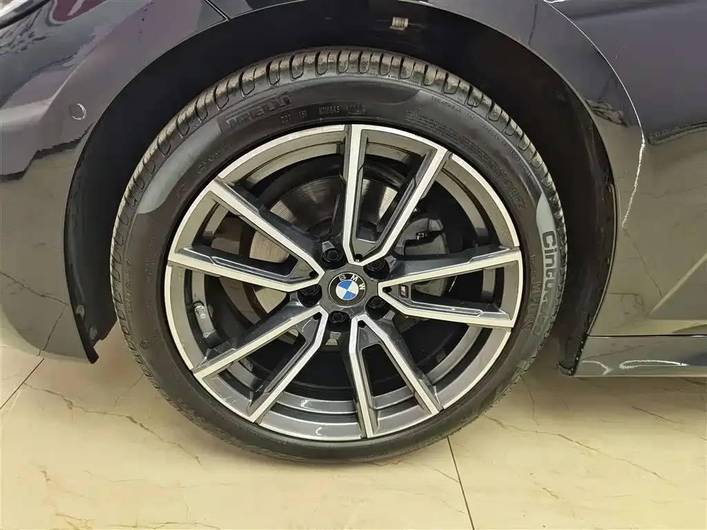 BMW 3 Series 2021 из CN, фото 6