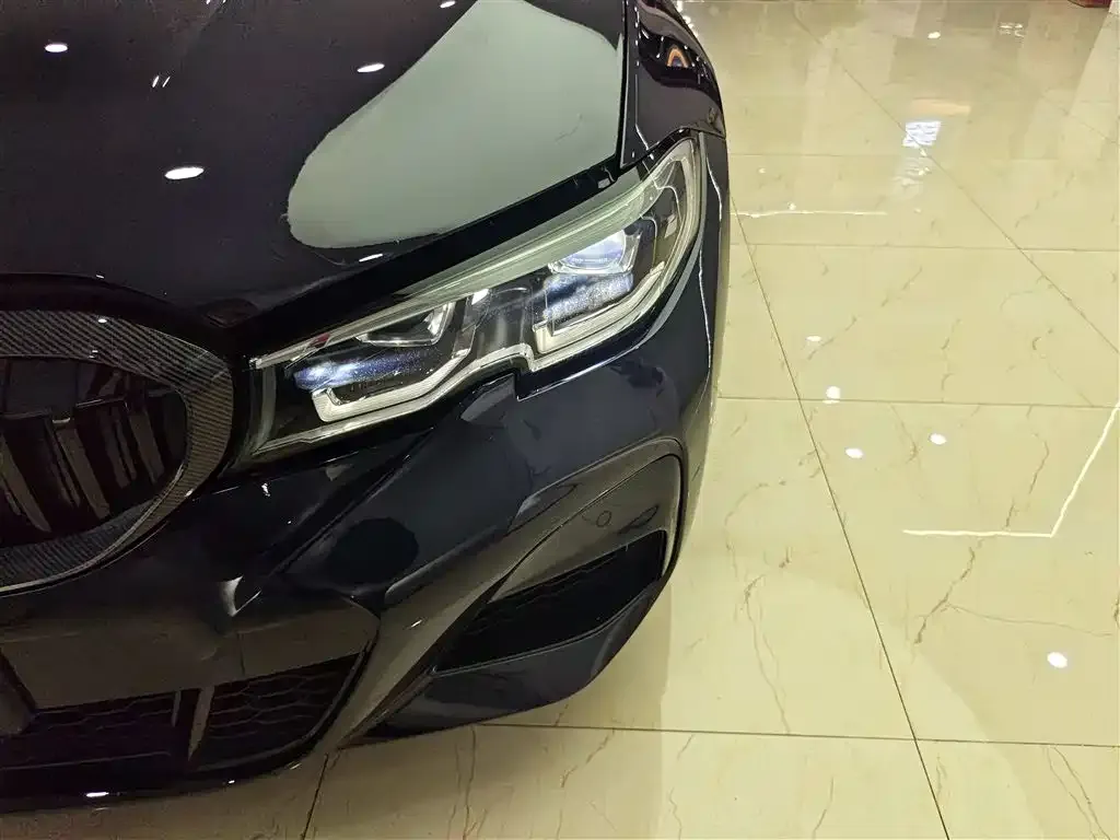 BMW 3 Series 2021 из CN, фото 10