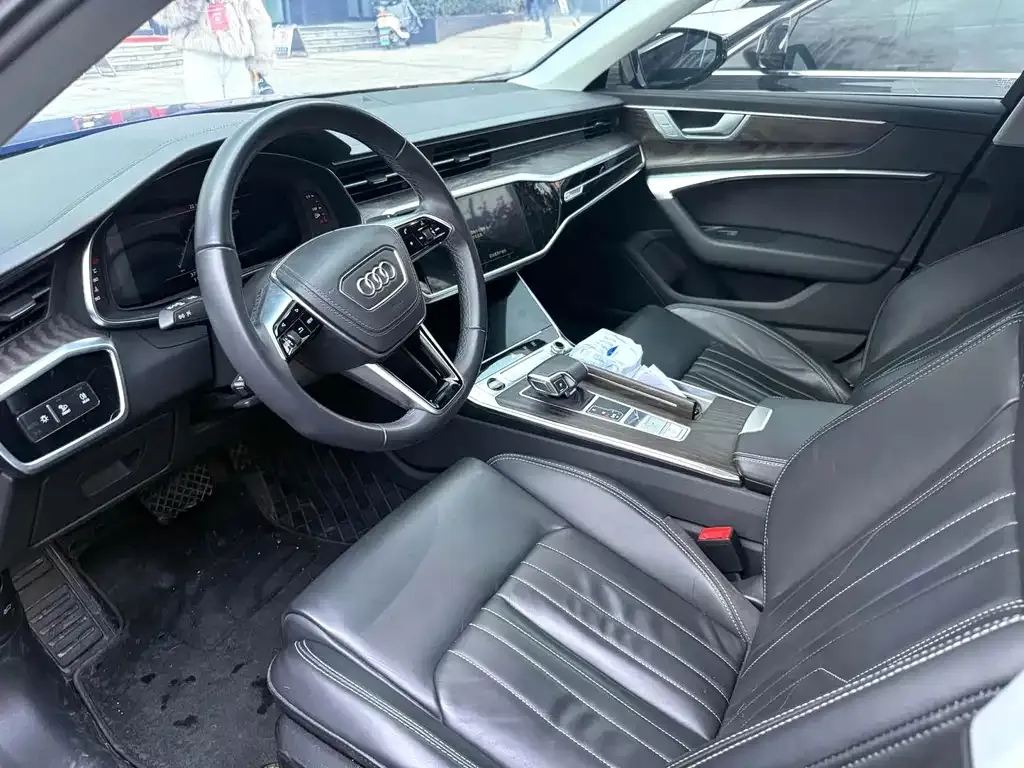 Audi A6L 2024 из CN, фото 5